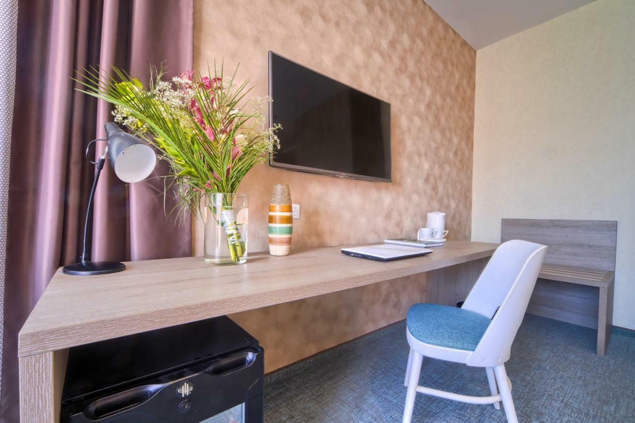 Garni Hotel Mint Belgrad Exterior foto